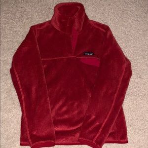 Small Patagonia red fleece pullover